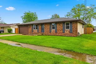 1374 Potomac Pl, Bourbonnais, IL 60914 - Photo 1