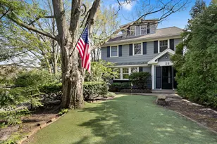 46 Washington Cir, Lake Forest, IL 60045 - Photo 1