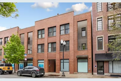 4118 N Lincoln Avenue #302, Chicago, IL 60618 - Photo 1