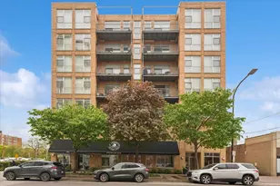 1572 Maple Ave, Evanston, IL 60201 - Photo 1