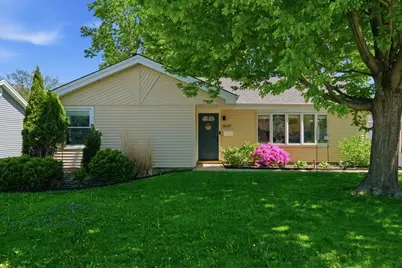 11649 S Nagle Avenue, Worth, IL 60482 - Photo 1