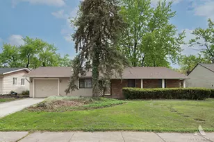 10231 Hawthorne Dr, Orland Park, IL 60462 - Photo 1