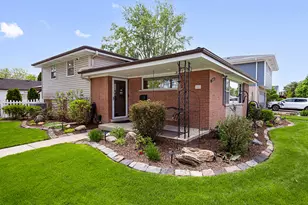 9101 27th St, Brookfield, IL 60513 - Photo 1