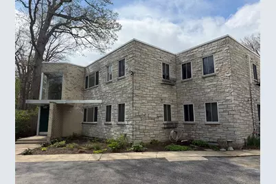 424 Braeside Road #2N, Highland Park, IL 60035 - Photo 1
