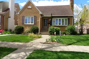 3532 N Pioneer Ave, Chicago, IL 60634 - Photo 1