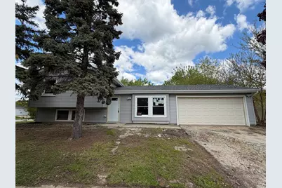 200 Lee Lane, Bolingbrook, IL 60440 - Photo 1