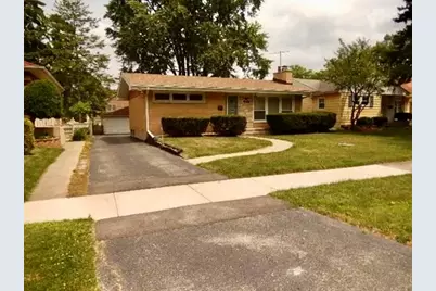 223 S Lincoln Street, Westmont, IL 60559 - Photo 1