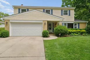 1220 Anthony Ln, Deerfield, IL 60015 - Photo 1