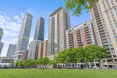 250 E Pearson Street #1007, Chicago, IL 60611 - Photo 1