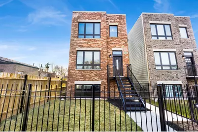 5843 W Corcoran Place, Chicago, IL 60644 - Photo 1