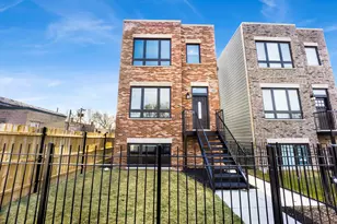 5843 W Corcoran Pl, Chicago, IL 60644 - Photo 1