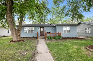 570 E 2nd Ave, Clifton, IL 60927 - Photo 1
