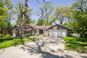 29W625 Hawthorne Ln, West Chicago, IL 60185 - Photo 1