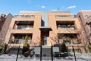 1042 W Altgeld St, Chicago, IL 60614 - Photo 1