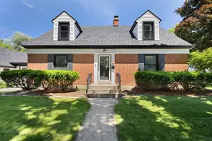 4 W Monroe St, Villa Park, IL 60181 - Photo 1
