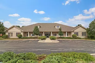 3 Executive Ct, South Barrington, IL 60010 - Photo 1