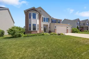 325 Forest Trail, South Elgin, IL 60177 - Photo 1