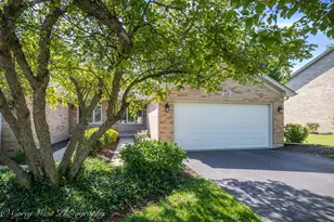 201 Conley Dr, Elburn, IL 60119 - Photo 1