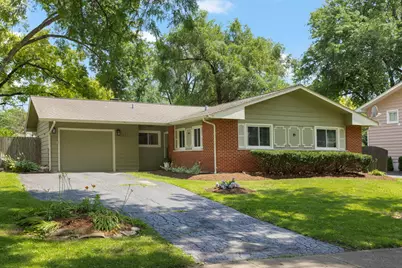 2S603 Gray Avenue, Lombard, IL 60148 - Photo 1