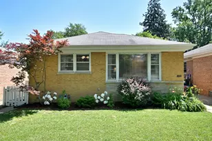 319 Dodge Ave, Evanston, IL 60202 - Photo 1
