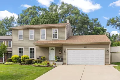 882 Aspen Drive, Lombard, IL 60148 - Photo 1