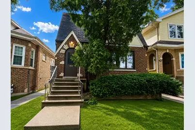 5649 N Moody Avenue, Chicago, IL 60646 - Photo 1