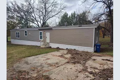 211 S Main Street, West Salem, IL 62476 - Photo 1