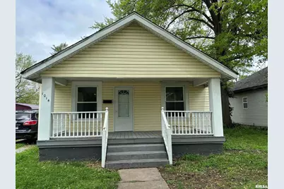 1014 E Broadway Street, Centralia, IL 62801 - Photo 1