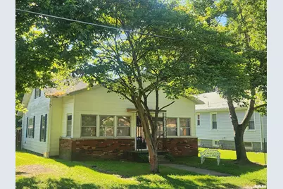 242 Missouri Street, Pinckneyville, IL 62274 - Photo 1