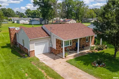 1704 W Copeland St Street, Marion, IL 62959 - Photo 1