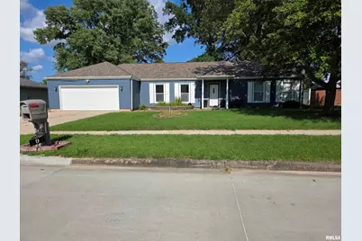 9 Blackberry Run Avenue, Centralia, IL 62801 - Photo 1