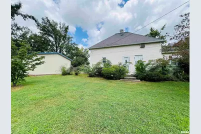 2301 N Main Street, Eldorado, IL 62930 - Photo 1