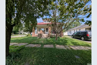 657 N Hickory Street, Centralia, IL 62801 - Photo 1