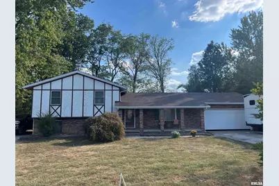 1413 W Spruce Street, Salem, IL 62881 - Photo 1