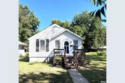 515 S Sycamore Street, Centralia, IL 62801 - Photo 1