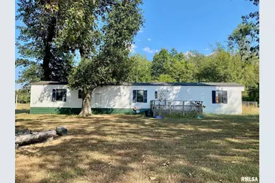 201 Mount Moriah Avenue, West Frankfort, IL 62896 - Photo 1