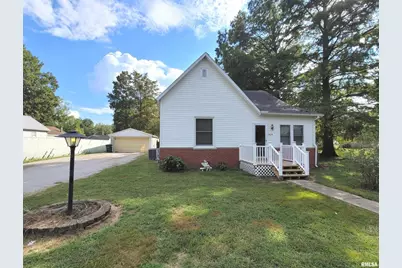 405 Saint Clair Street, Odin, IL 62870 - Photo 1