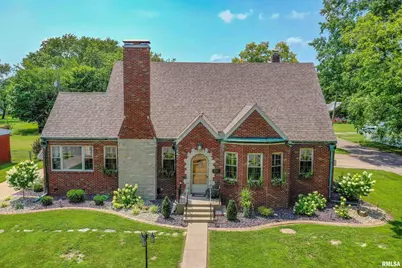 235 N Indiana Avenue, Salem, IL 62881 - Photo 1