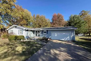 1108 Hawthorn Rd Rd, Salem, IL 62881 - Photo 1