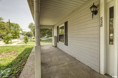 828 10th Avenue, Fulton, IL 61252 - Photo 1