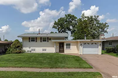 1804 W Garfield Street, Davenport, IA 52804 - Photo 1
