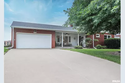 2924 30th Avenue, Rock Island, IL 61201 - Photo 1