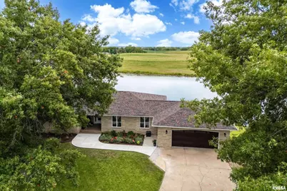 408 NE 12th Street, Aledo, IL 61231 - Photo 1