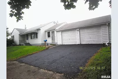 901 29th Avenue, Rock Island, IL 61201 - Photo 1