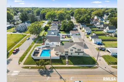 555 25th Avenue, Moline, IL 61265 - Photo 1