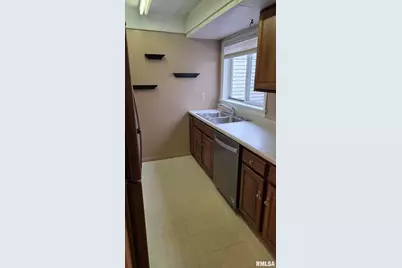 6831 N Frostwood Parkway, Peoria, IL 61615 - Photo 16