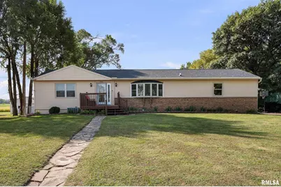 3006 56th Avenue W, Milan, IL 61264 - Photo 1