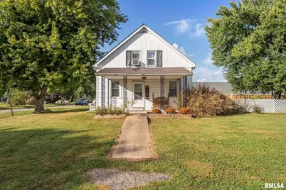 201 E Monroe Street, Joy, IL 61260 - Photo 1
