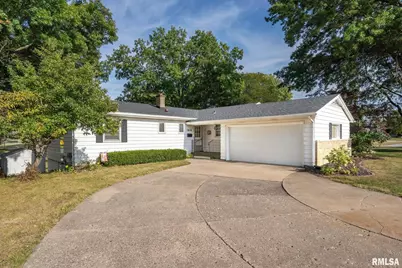 1816 40th Street Court, Moline, IL 61265 - Photo 1