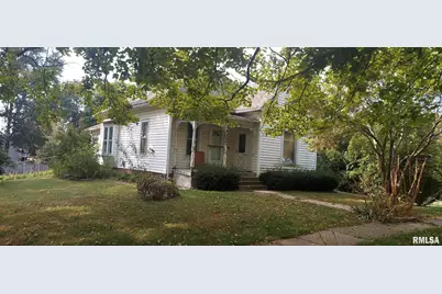 303 Sycamore Street, New Windsor, IL 61465 - Photo 1